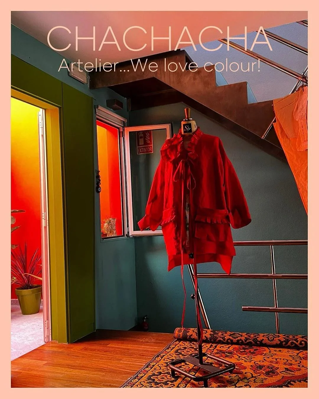 Experiencia inmersiva en The House of Cult Cha Cha Cha: Moda, arte y cabaret