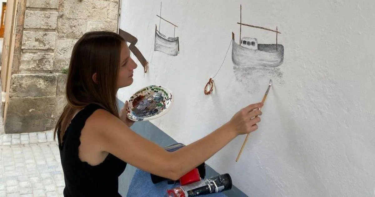 Arte en la calle: Vive la creación de los "Murales Efímeros" en directo en Ciutadella