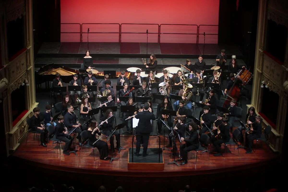 CONCERT DE NADAL - Conservatori Professional de Música i Dansa de Menorca