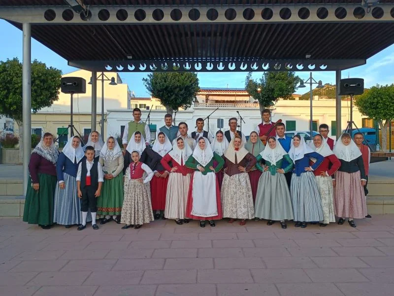 Ballades Folklòriques vestits d'època