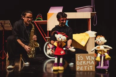 ES VEN GERMÀ PETIT