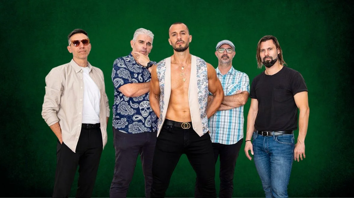 LA MUJER DE VERDE (INDIE COVERS)