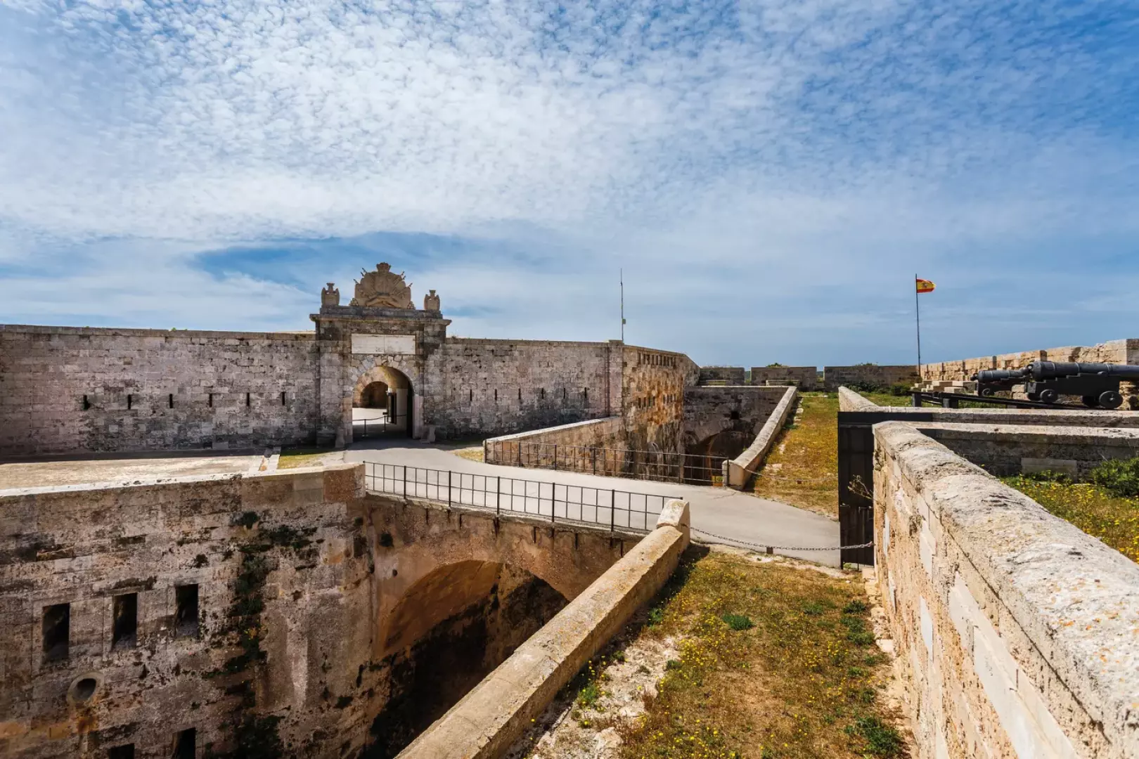 La Mola - image - 4