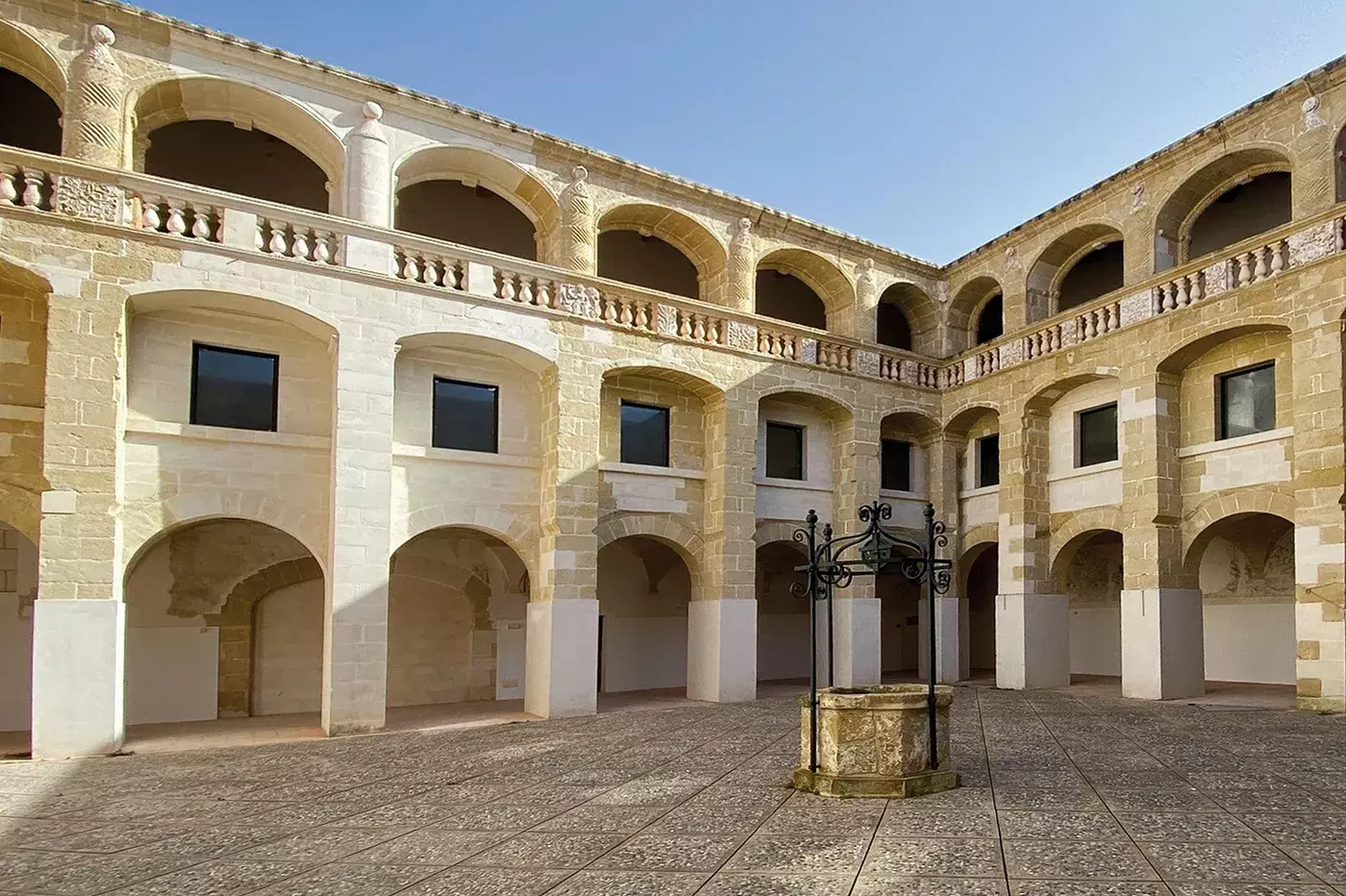 Convento de Sant Diego - Pati de Sa Lluna